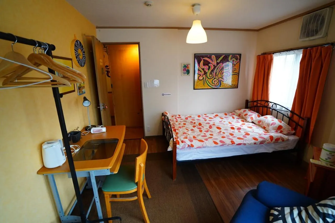 Deer Hostel Osaka Namba 0*,  日本